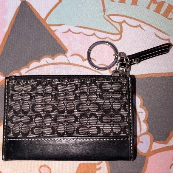 Coach Monogram Logo Keychain/Card Wallet 🖤 - Picture 4 of 5